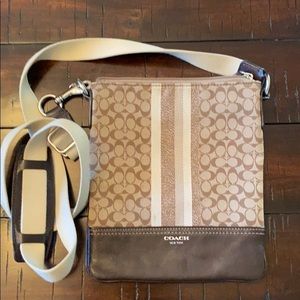 Coach shoulder bag/purse
